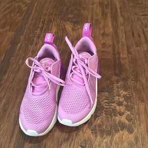 Girls air max 270 size 1